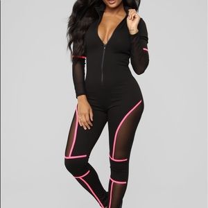 Fashion nova jumpsuit